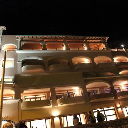 Hotel La Rosa Dei Venti By Lvg Collection 4*